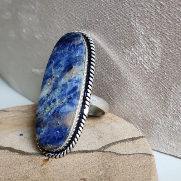 100% ARTISAN Natural Sodalite Oval Silver Ring Size 7.25 - Picture 5 of 9